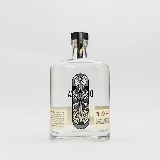 Mezcal Destreza Espadín Joven 750ml